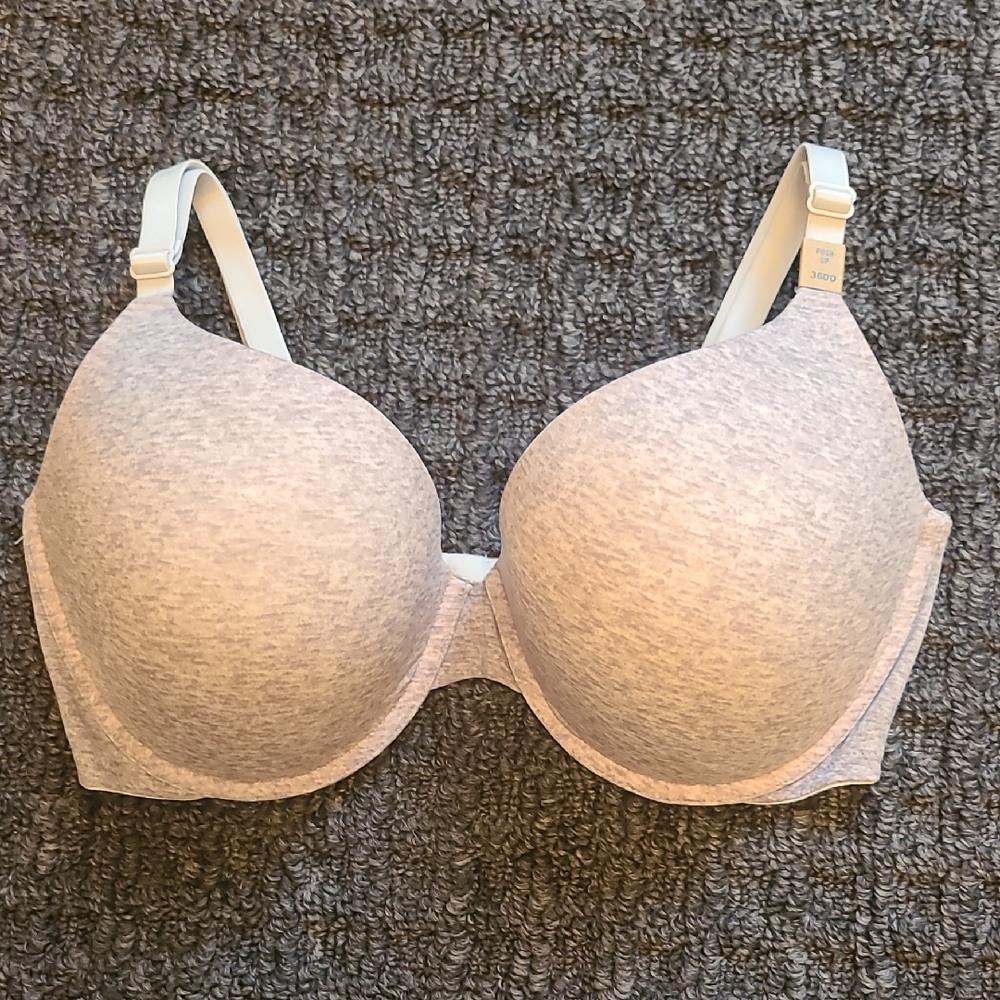 NEW PINK Victoria's Secret Gray Wear Everywhere Push Up Bra 36DD